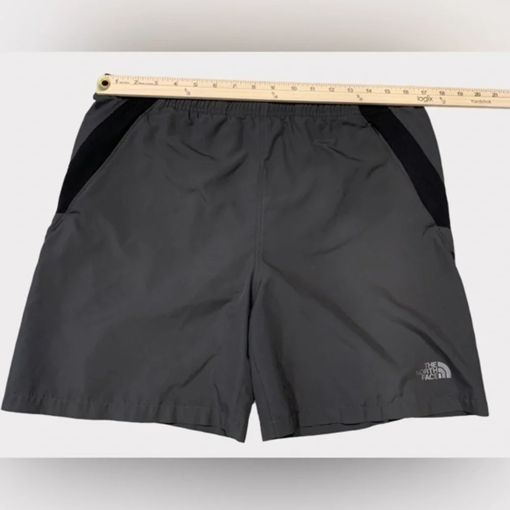 North Face Underwear Lined Running Shorts Check‎ Measurements